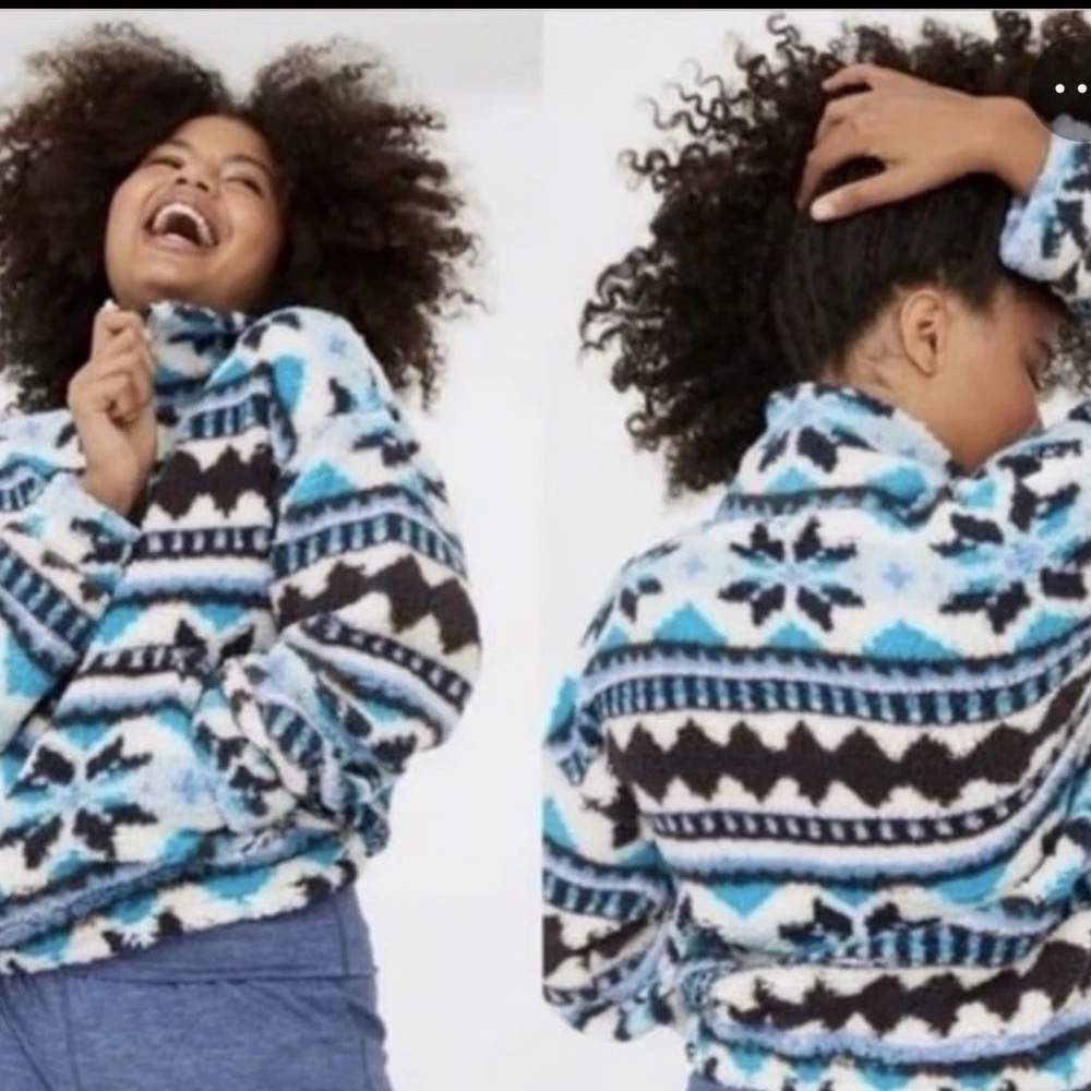 NWT OFFLINE Aerie OFFLINE Sherpa Pullover blue small